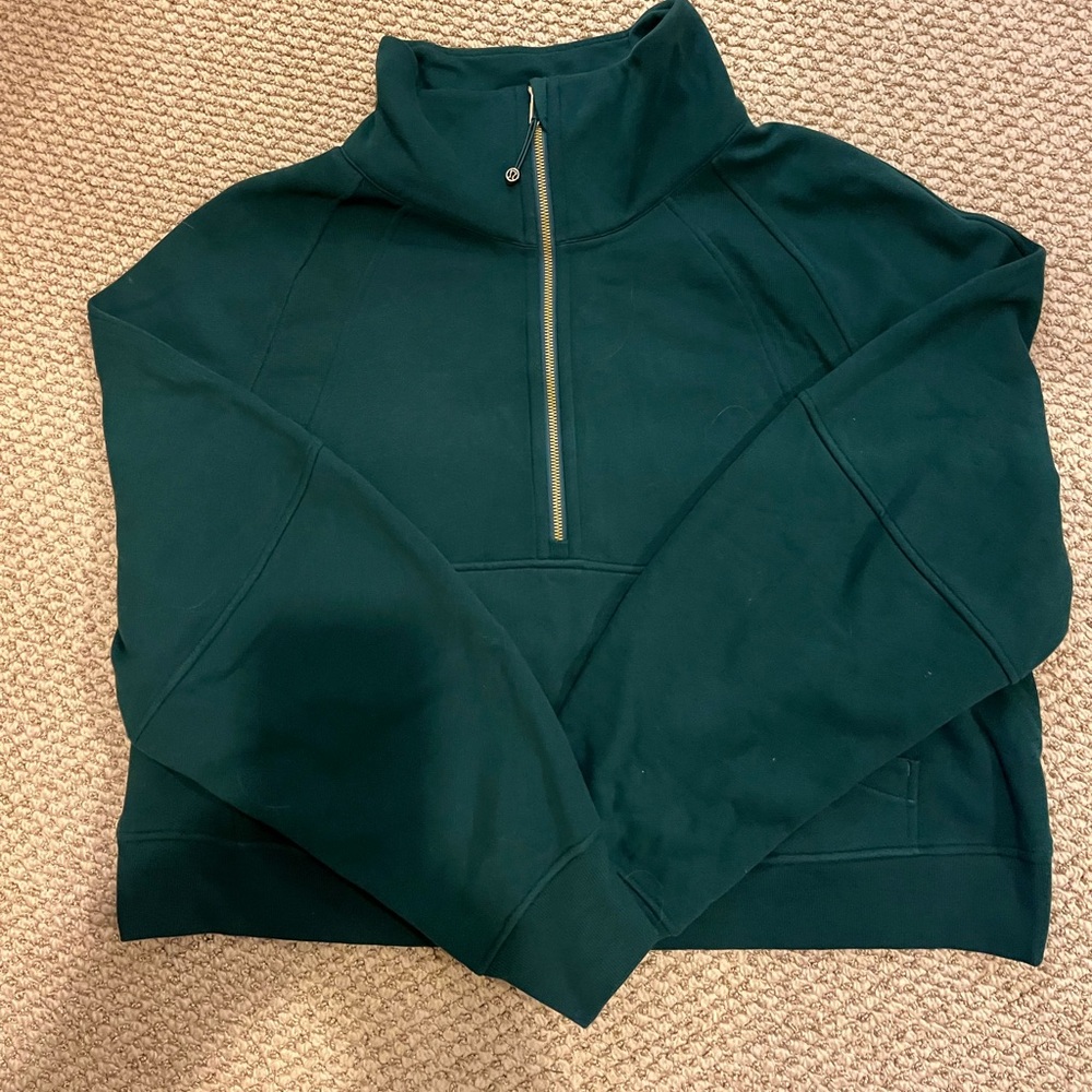 Women’s lululemon athletica scuba hoodie 1/2 zip